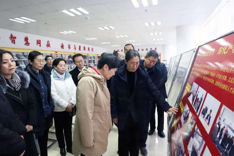 省政协副主席王绚一行 莅临省TVT体育官网集团进行工作调研